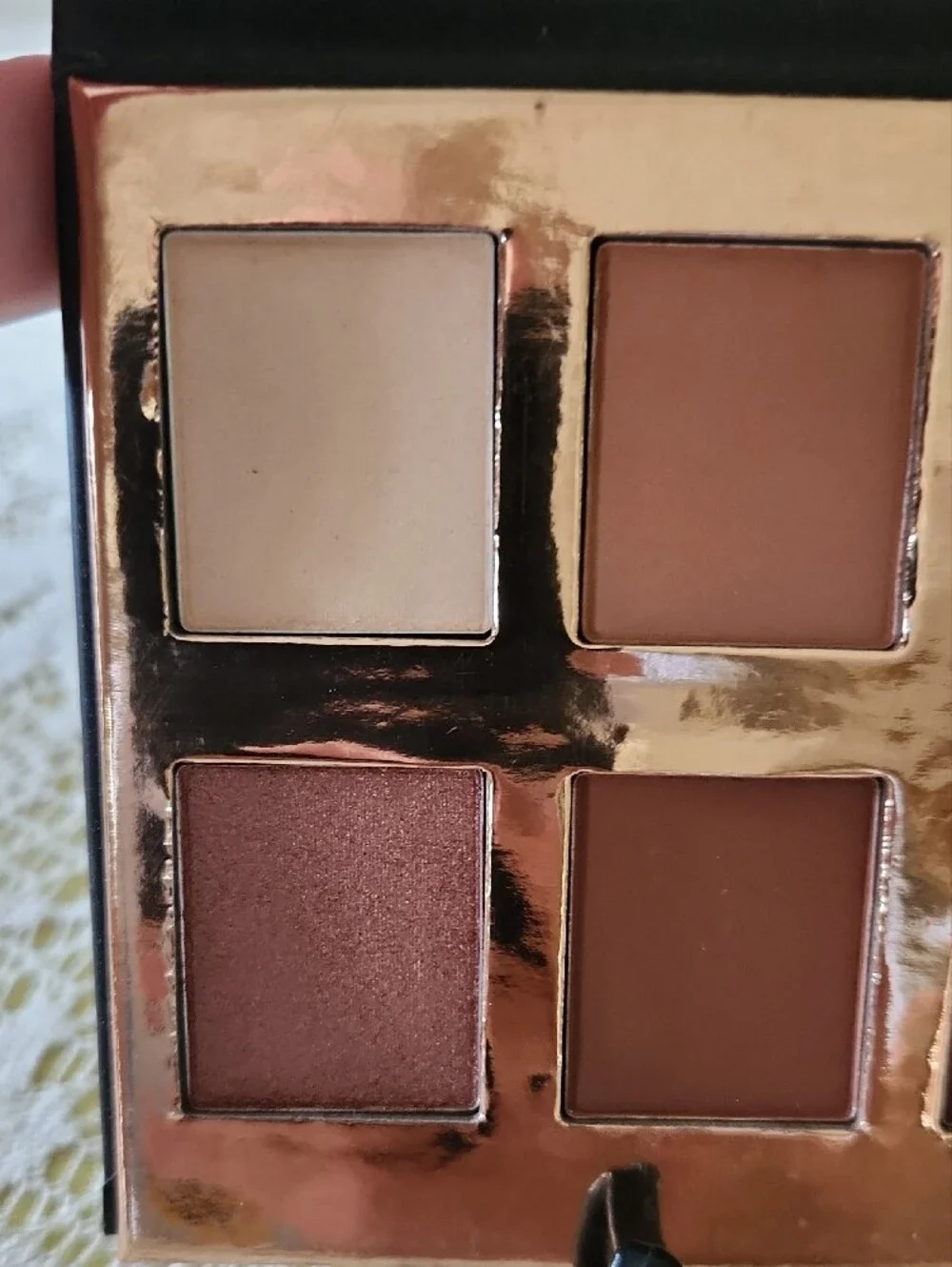 Crown Pro 10 Eyeshadow Colors In the Fuego Collction